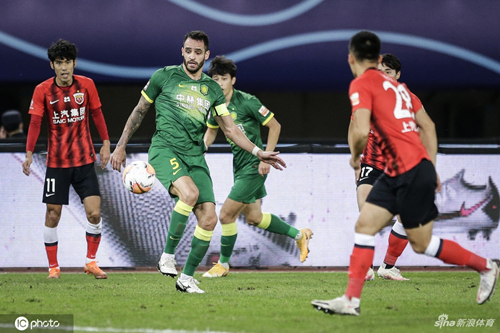 مواليد مبابي لاعب فرنسانجم متألق في سماء كرة القدم العالمية