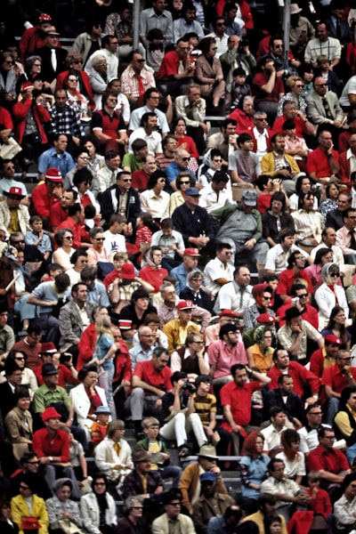 بثمباشرمباراهليفربولوتوتنهاميلاكورةمواجهةناريةفيالدوريالإنجليزي